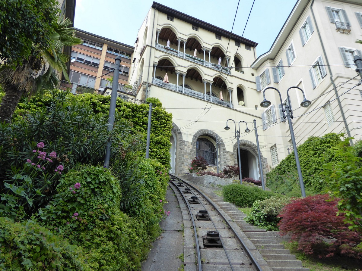 Бергамо — Funicolare di Bergamo-San Vigilio