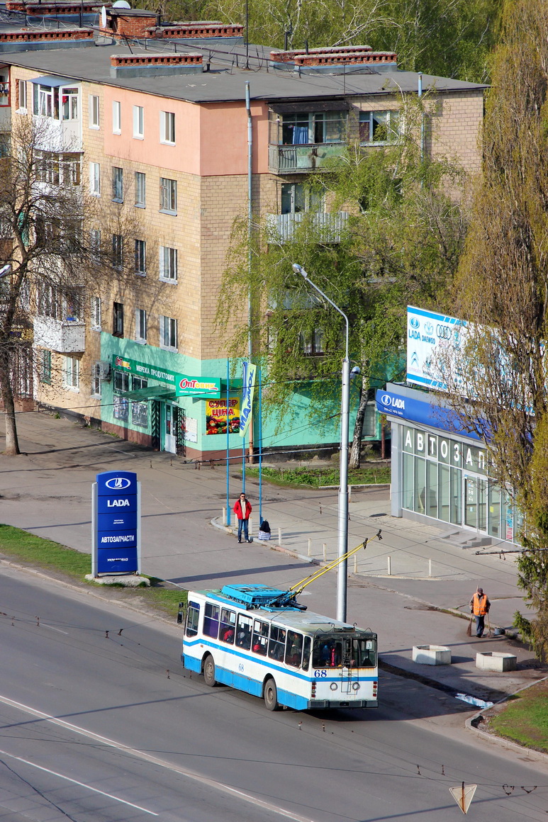 Полтава, ЮМЗ Т2 № 68