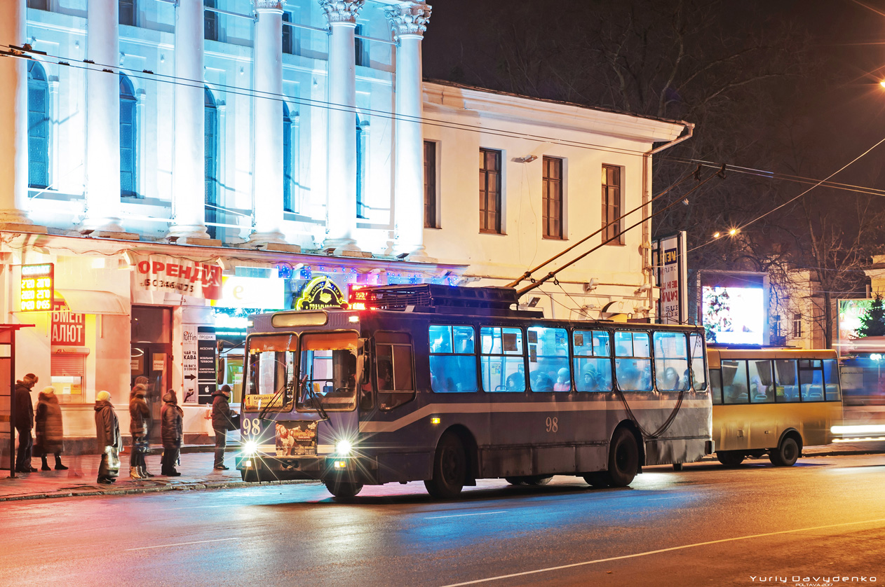 Полтава, ЮМЗ Т2 № 98