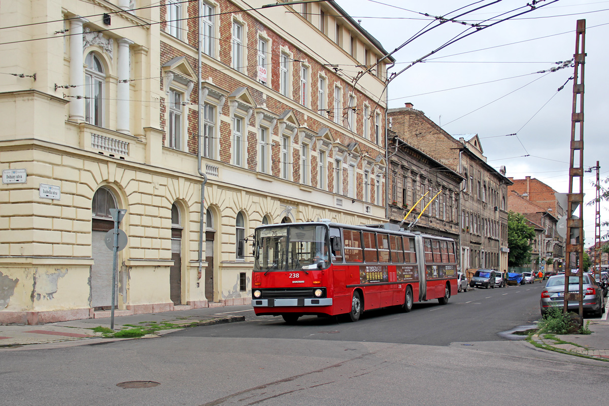 Budimpešta, Ikarus 280.94 Br. 238