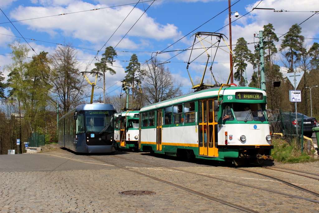 Liberec ― Jablonec nad Nisou, EVO 2 — 84; Liberec ― Jablonec nad Nisou, Tatra T2R — 19