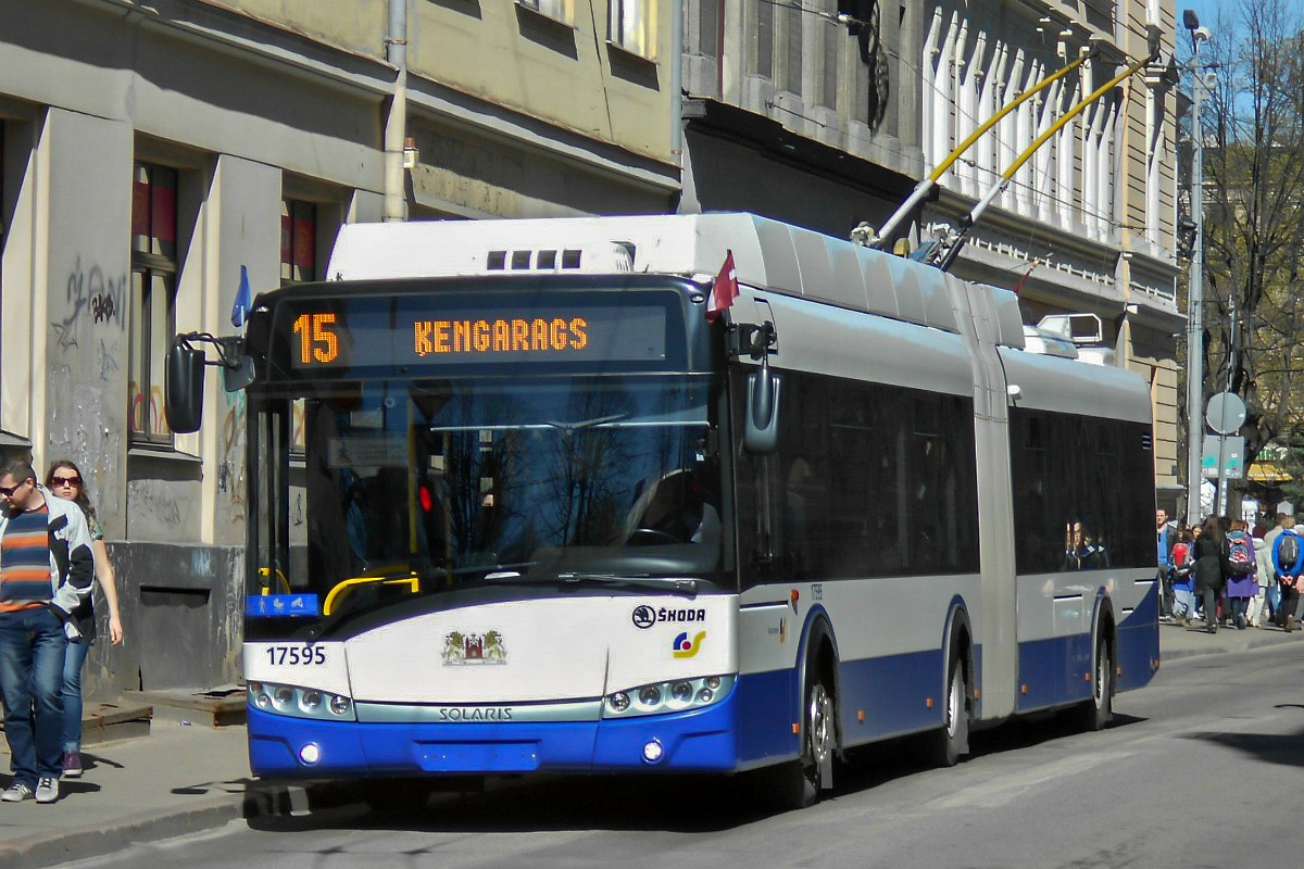 Рига, Škoda 27Tr Solaris III № 17595