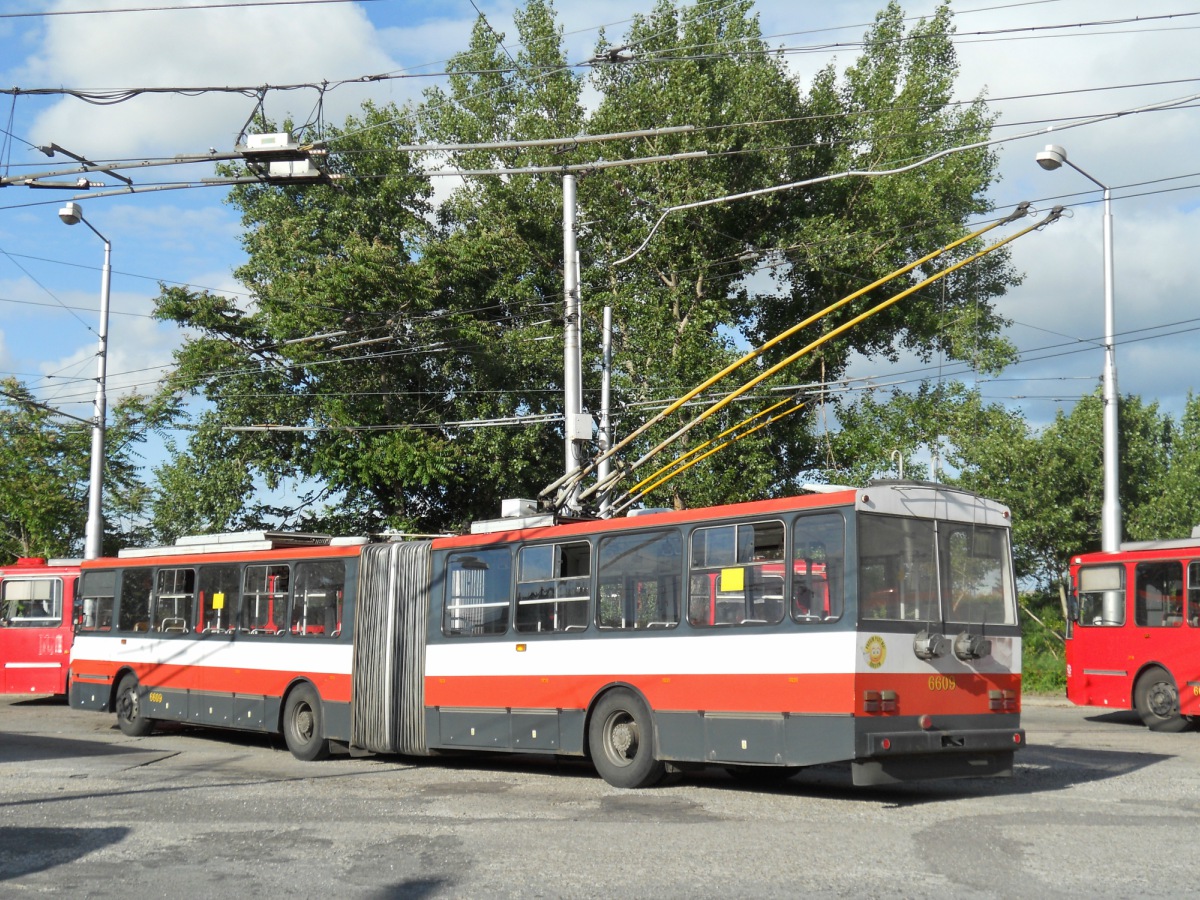 Братислава, Škoda 15Tr07/6 № 6609