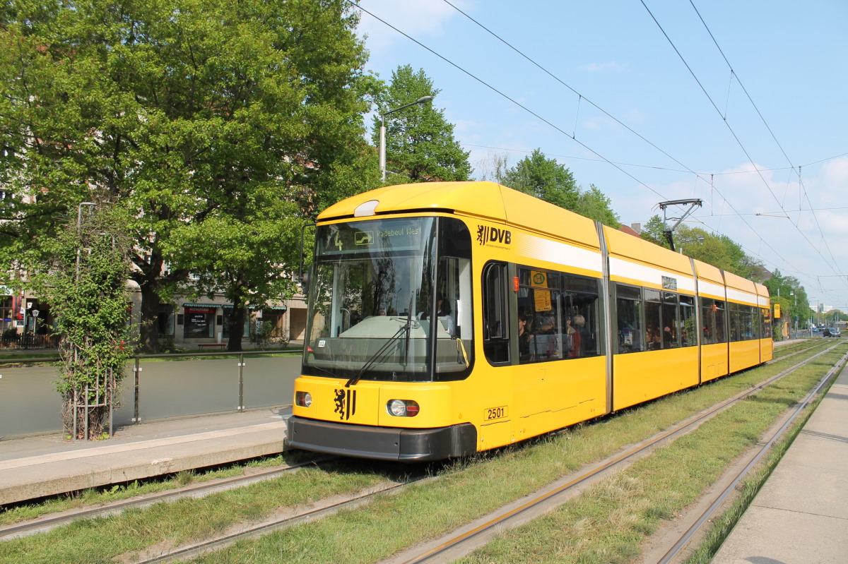 Дрезден, SachsenTram NGT 6 DD № 2501