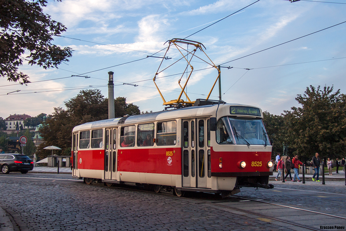 Прага, Tatra T3R.P № 8525