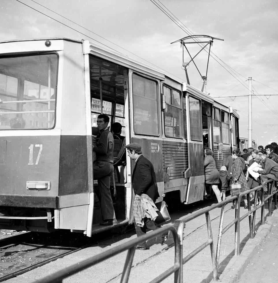 Набережные Челны, 71-605 (КТМ-5М3) № 17; Набережные Челны — Старые фотографии