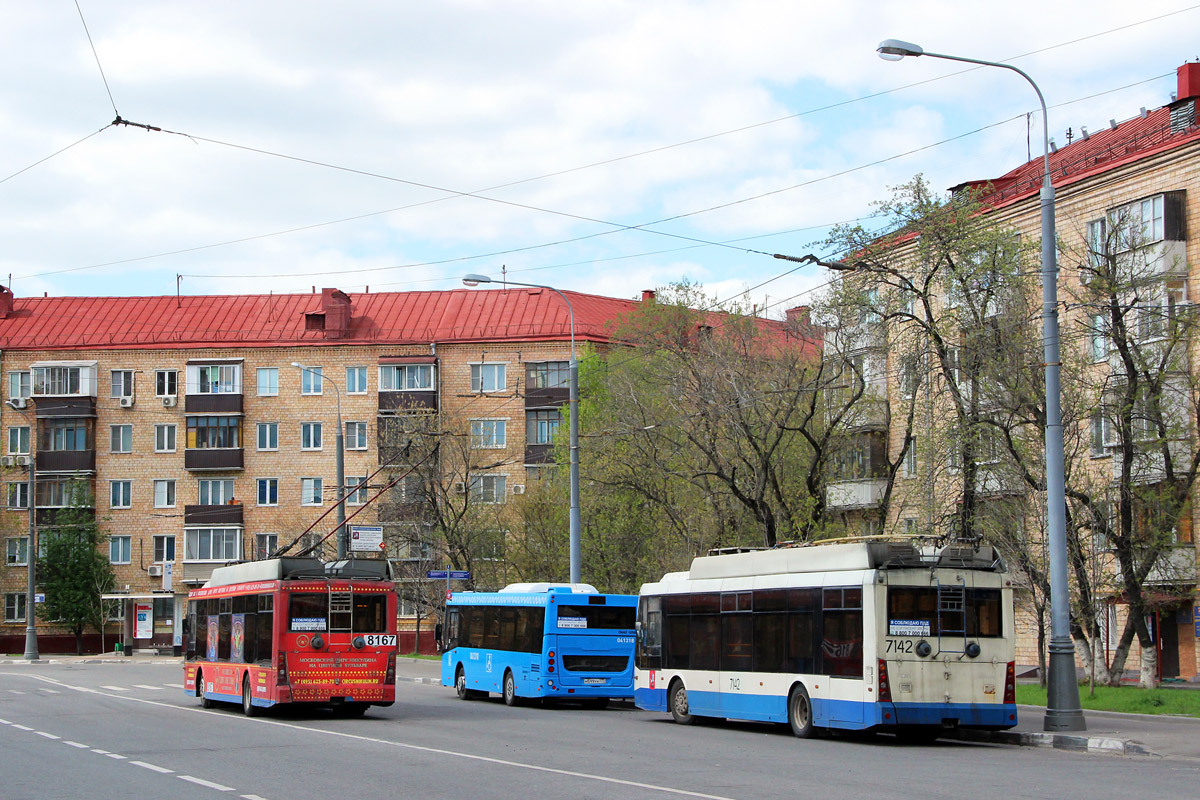Москва, Тролза-5265.00 «Мегаполис» № 8167; Москва, Тролза-5265.00 «Мегаполис» № 7142