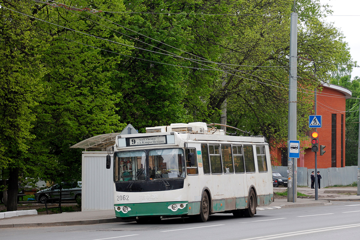 Пенза, ЗиУ-682Г-016.02 № 2062