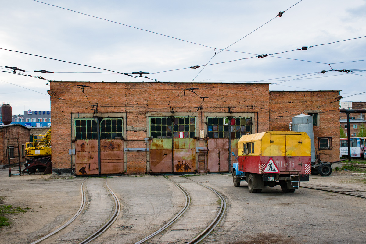 Усть-Каменогорск — Служебные автомобили; Усть-Каменогорск — Трамвайные линии и инфраструктура