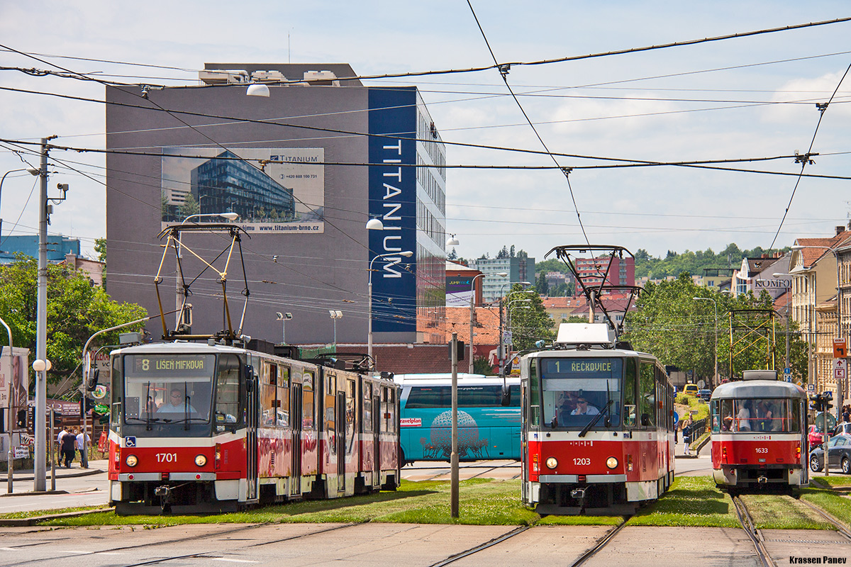 Брно, Tatra KT8D5R.N2 № 1701; Брно, Tatra T6A5 № 1203