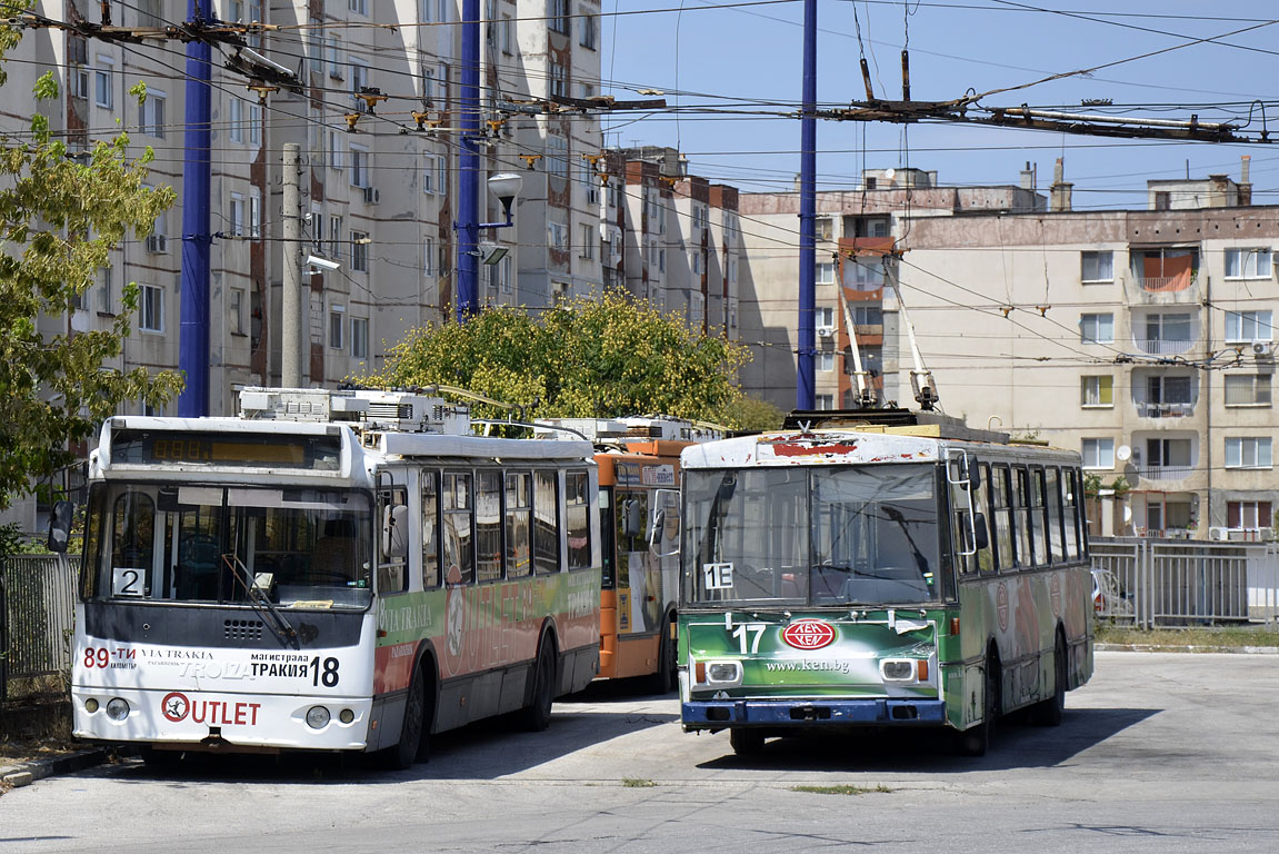 Пазарджик, ЗиУ-682Г-016.02 № 18; Пазарджик, Škoda 14Tr01 № 17