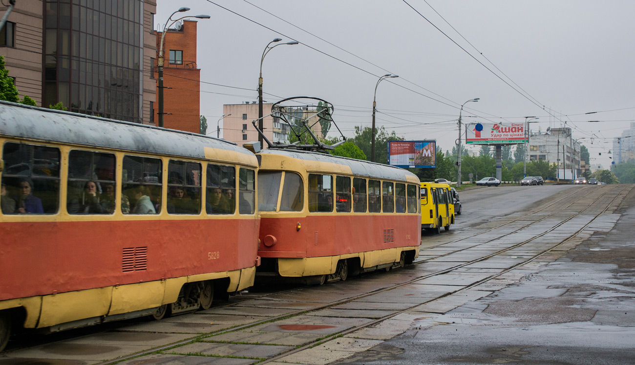 Киев, Tatra T3SU № 5792