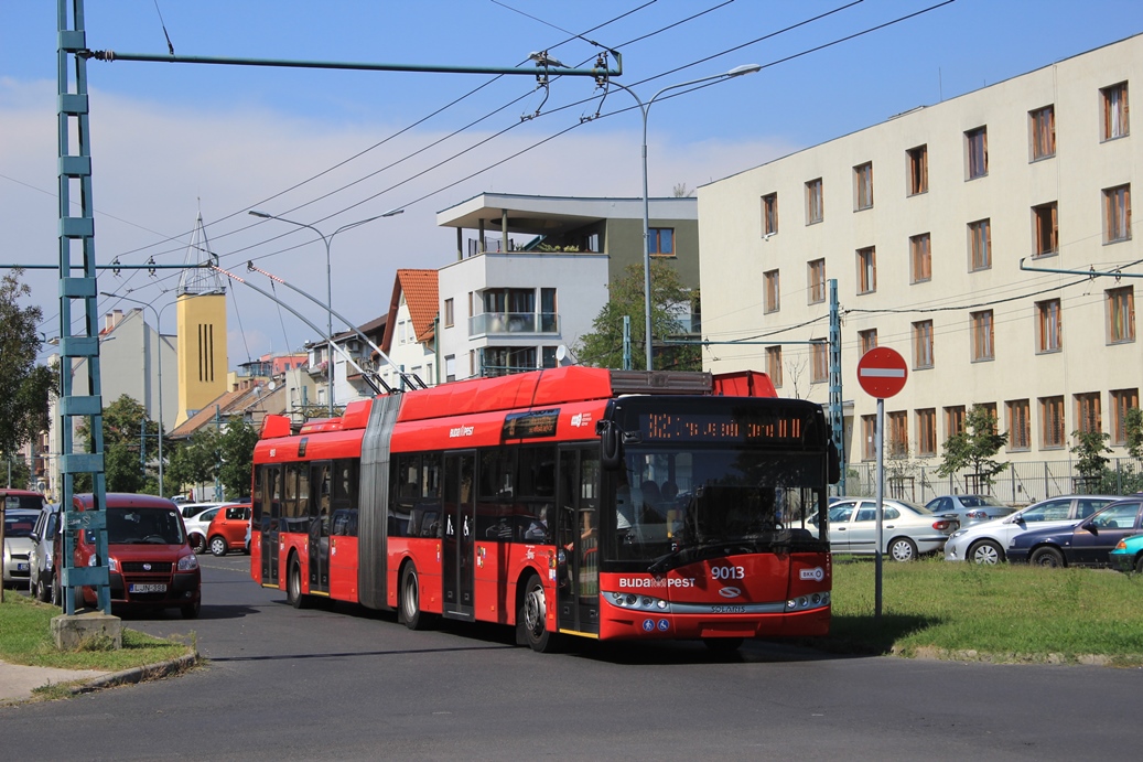 Будапешт, Solaris Trollino III 18 Škoda № 9013