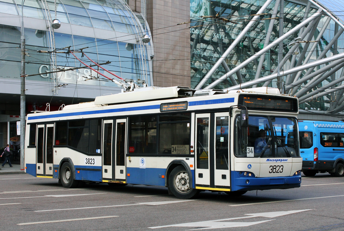 Москва, СВАРЗ-МАЗ-6235.00 № 3823