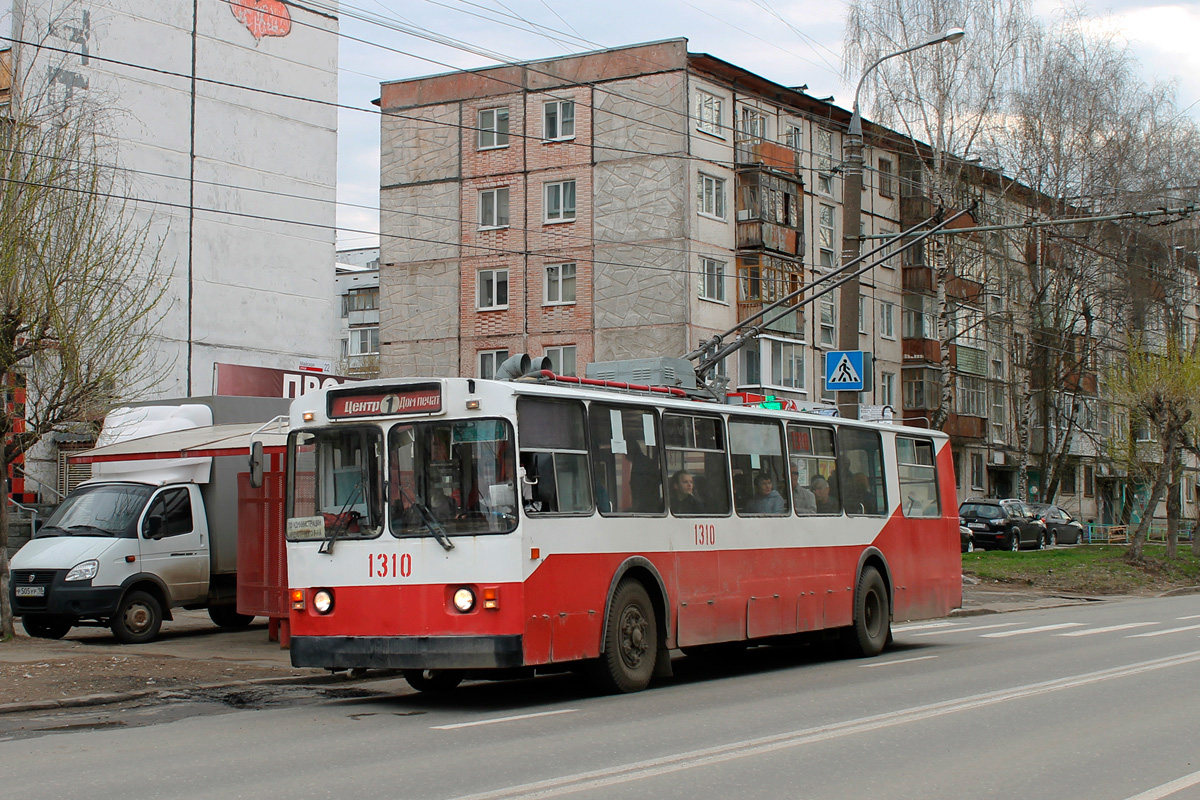 Ижевск, ЗиУ-682В-012 [В0А] № 1310