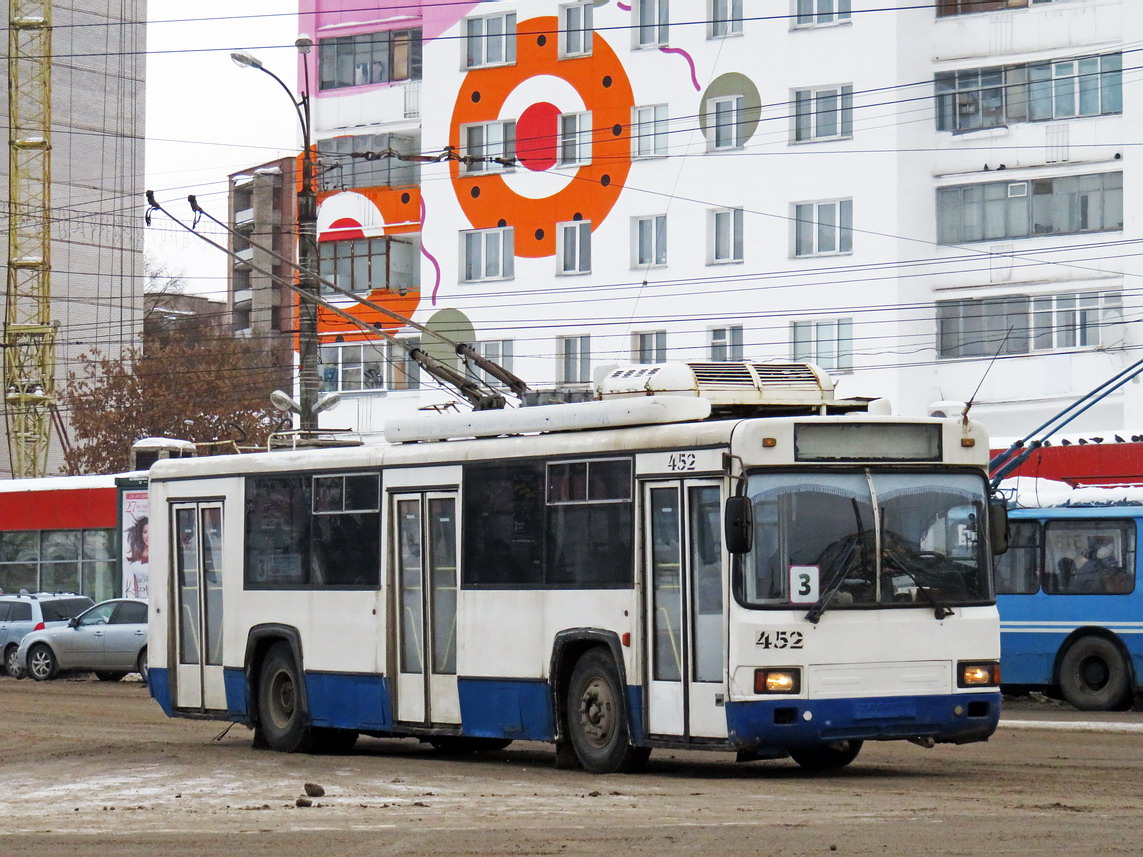 Киров, БТЗ-52764Р № 452