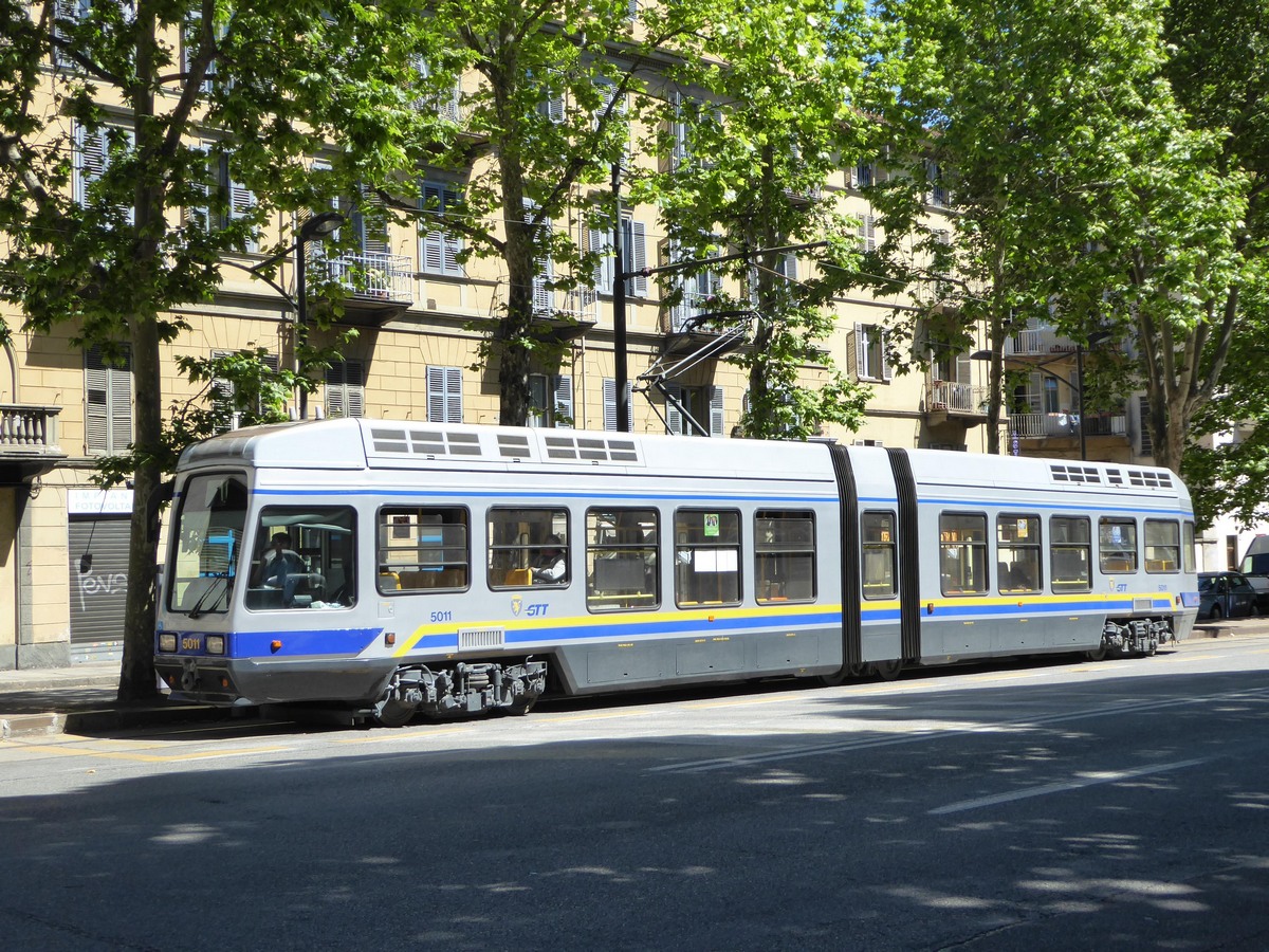 Turin, GTT series 5000 # 5011 Turin, GTT series 5000 # 5011