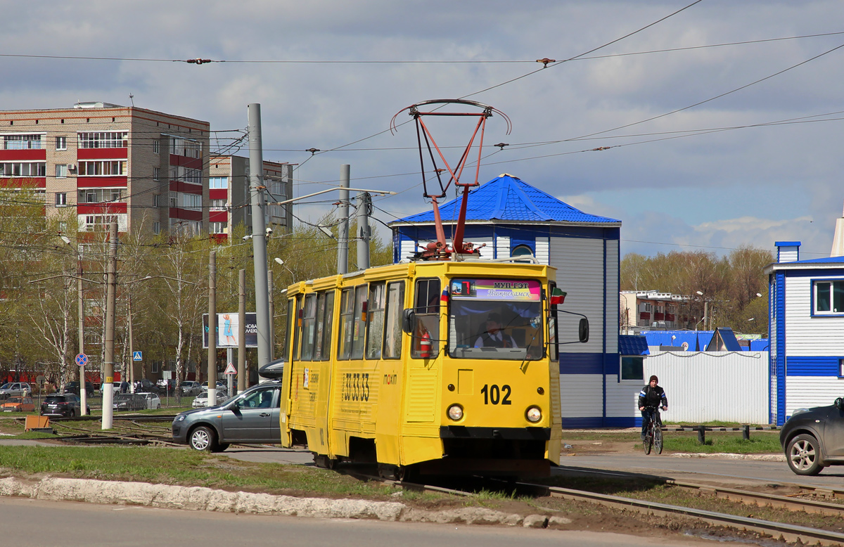 Нижнекамск, 71-605 (КТМ-5М3) № 102