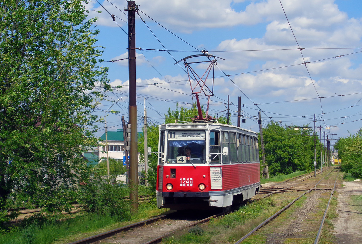 Saratov, 71-605 (KTM-5M3) N°. 1240