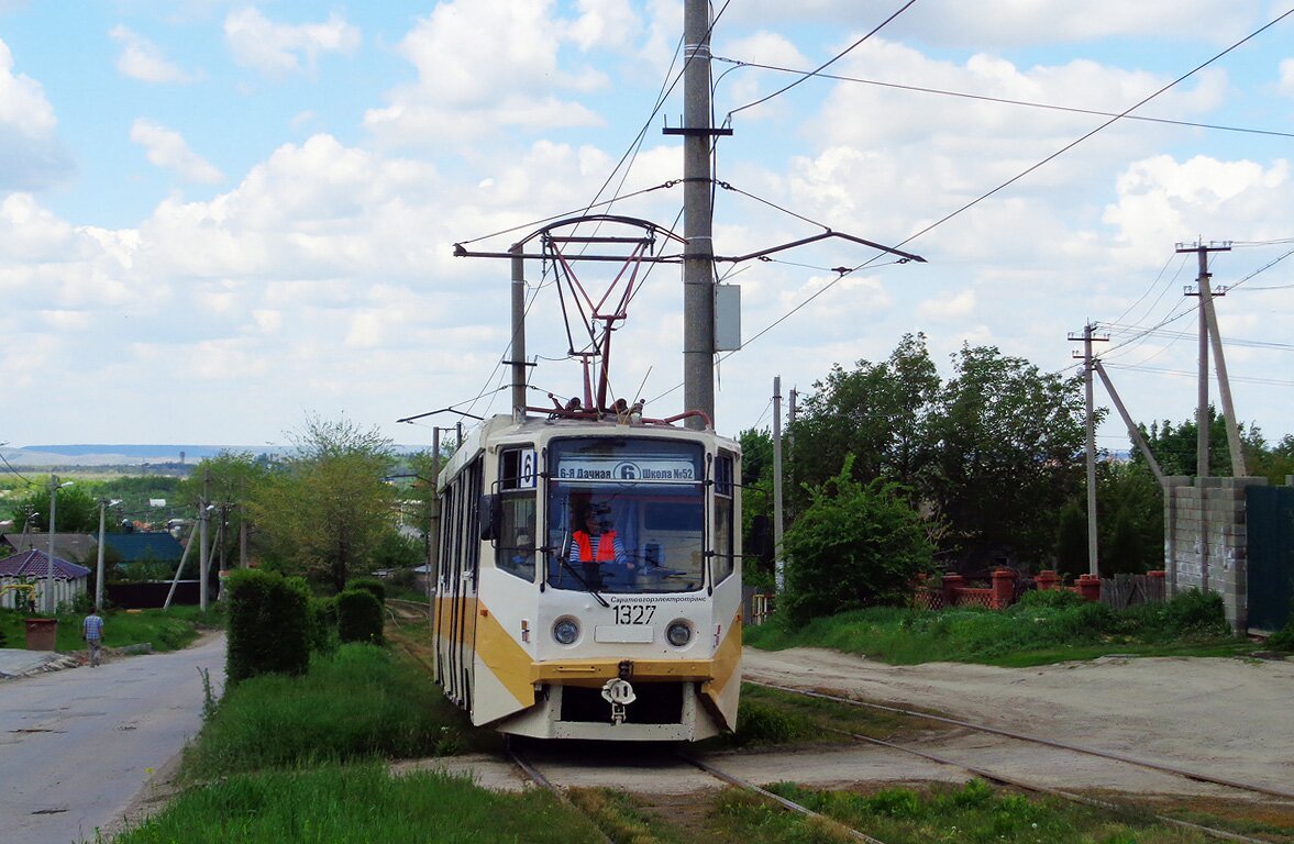 Saratov, 71-608KM Br. 1327