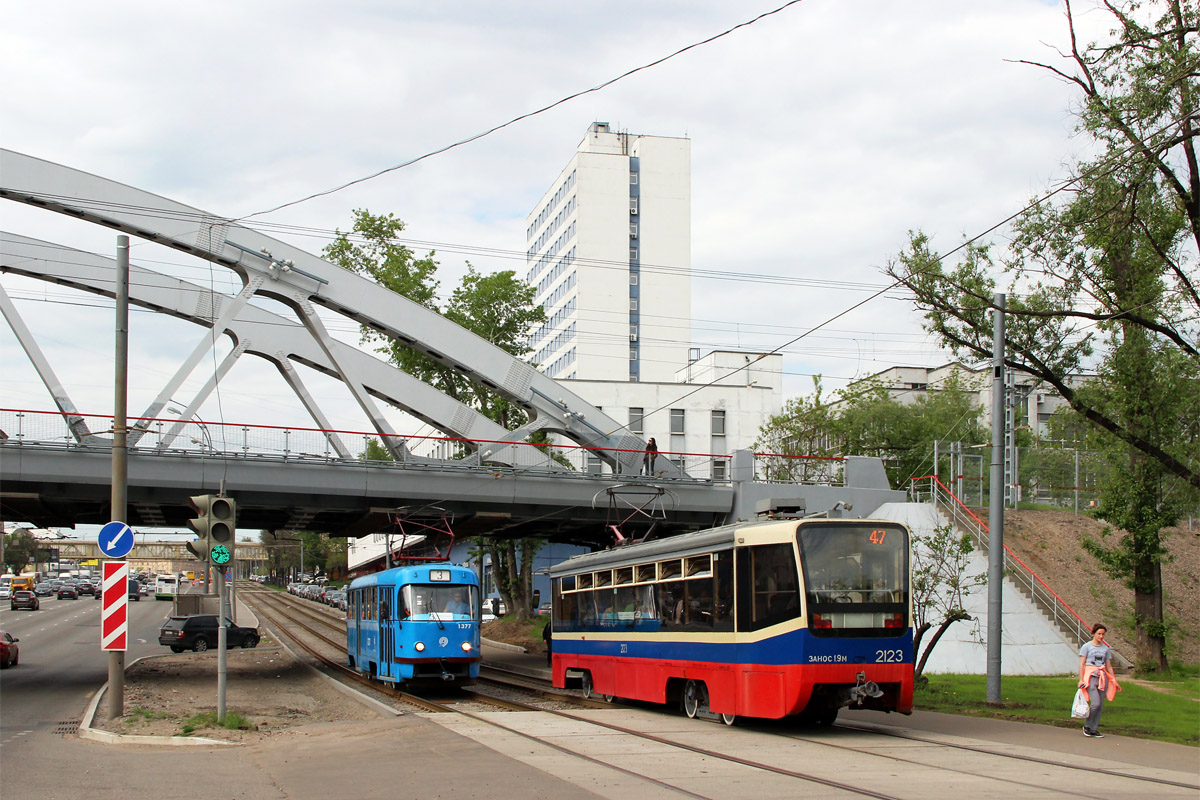 Москва, 71-619А № 2123; Москва, МТТЧ № 1377 Москва, 71-619А № 2123; Москва, МТТЧ № 1377