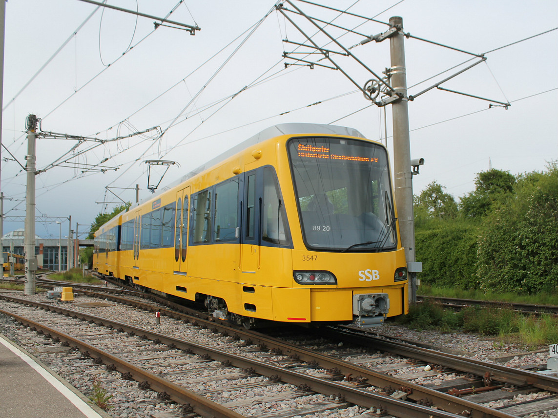 Штутгарт, Stadler DT8.14 № 3547
