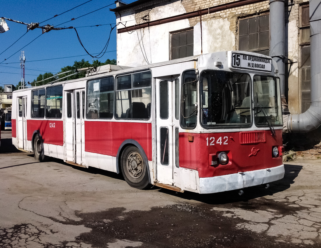Саратов, ЗиУ-682Г-012 [Г0А] № 1242