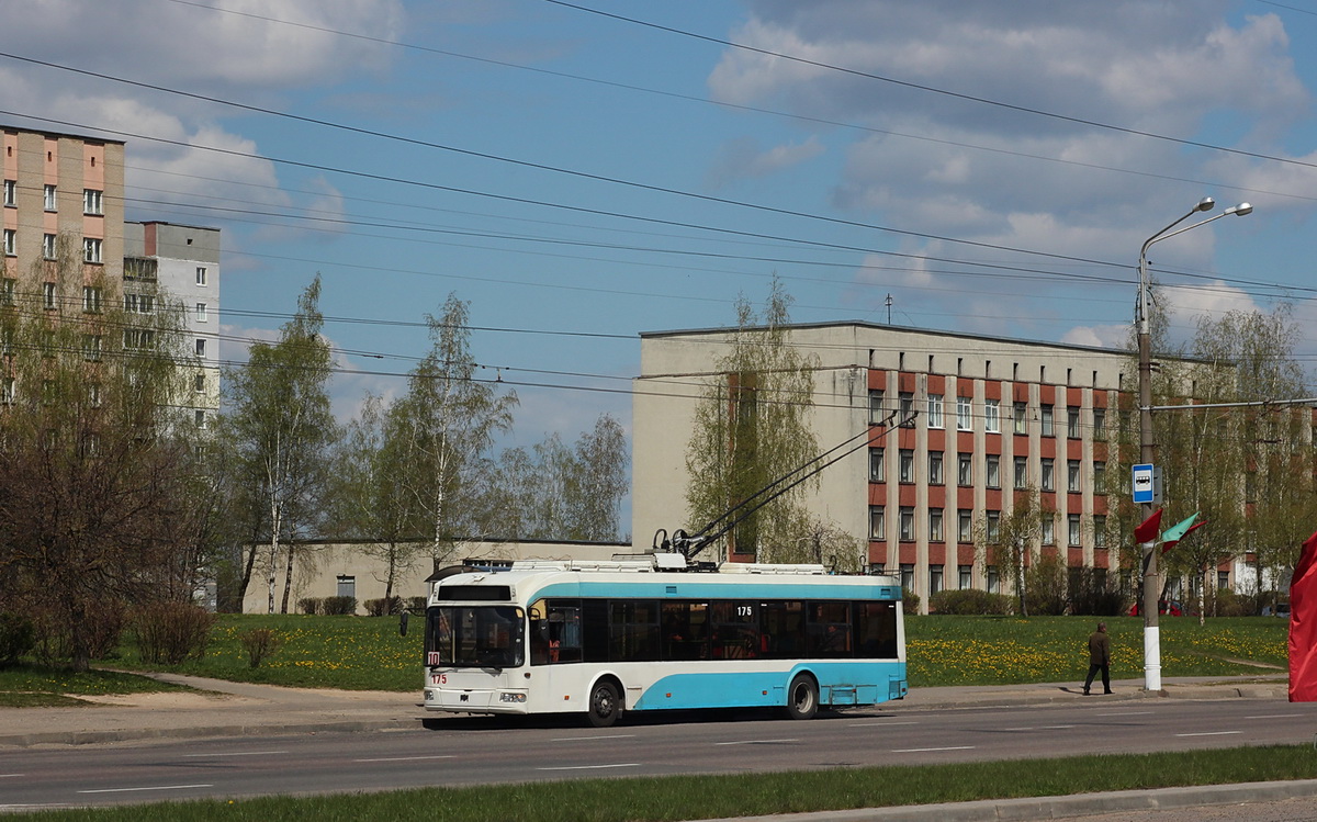 Витебск, БКМ 321 № 175