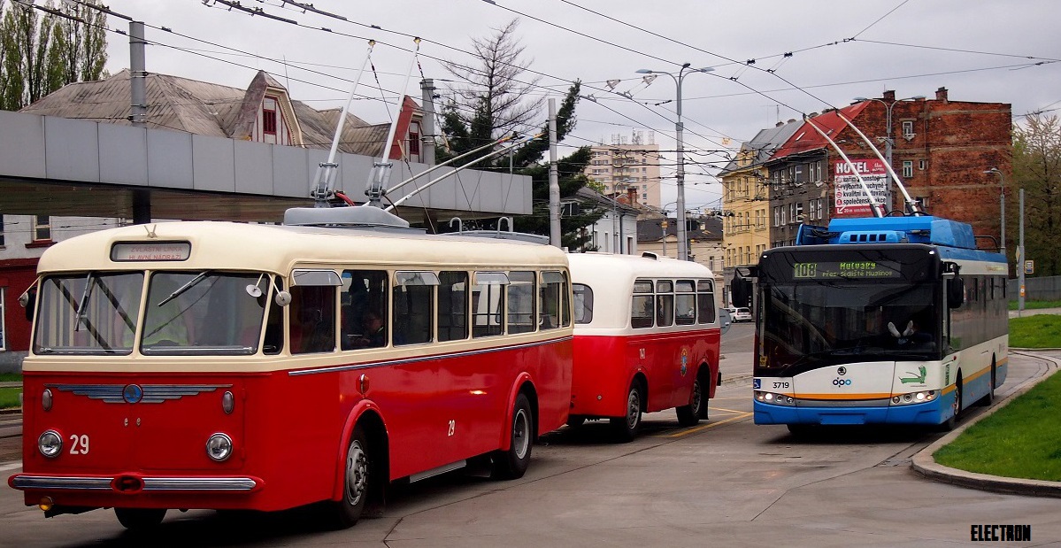 Ostrava, Škoda 8Tr6 № 29; Ostrava, Karosa B40 № 141; Ostrava, Škoda 26Tr Solaris III № 3719 Ostrava, Škoda 8Tr6 № 29; Ostrava, Karosa B40 № 141; Ostrava, Škoda 26Tr Solaris III № 3719