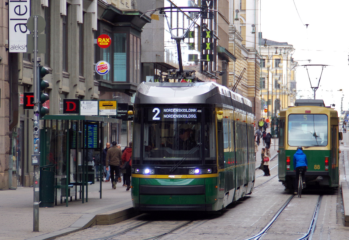 Helsinky — Espoo, Škoda ForCity Smart Artic MLNRV3 č. 406