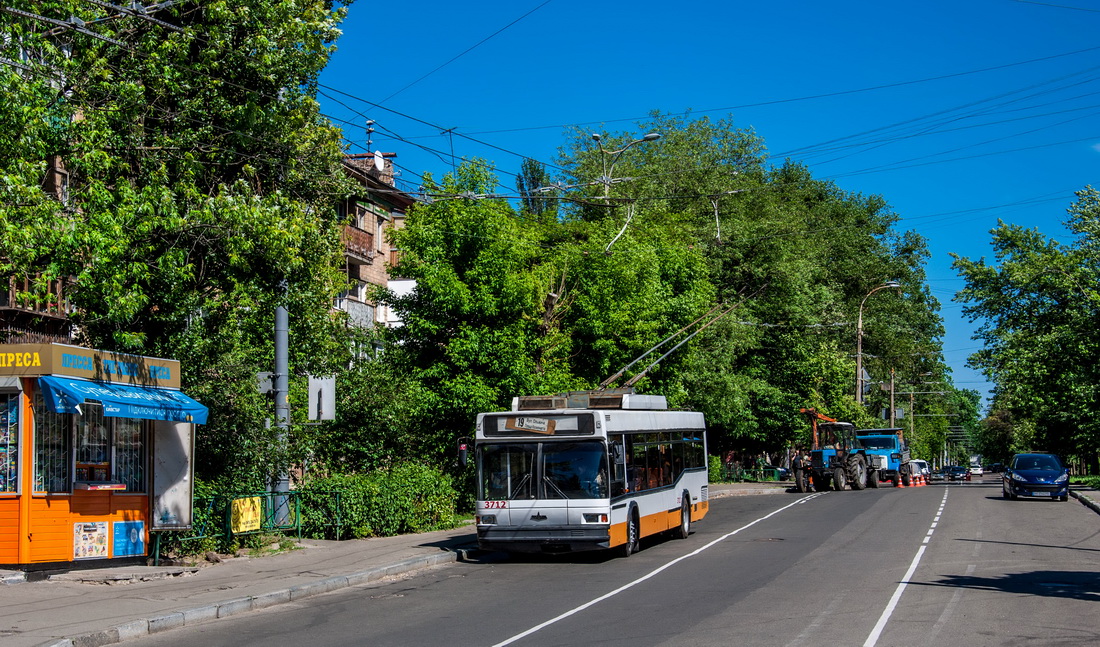 Киев, MAZ-103T № 3712