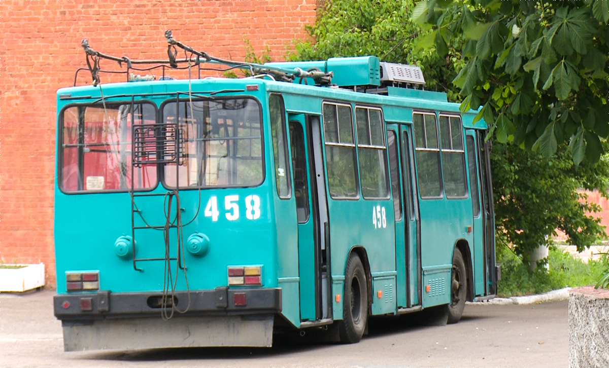 Chernihiv, YMZ T2 Br. 458