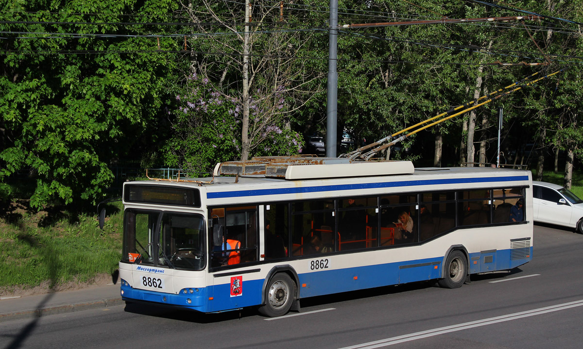 Москва, СВАРЗ-МАЗ-6235.00 № 8862