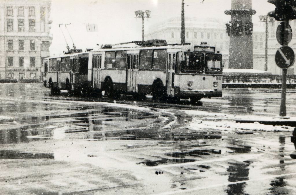 Санкт-Петербург, ЗиУ-682В № 2630; Санкт-Петербург, ЗиУ-682В № 2631; Санкт-Петербург — Исторические фотографии троллейбусов