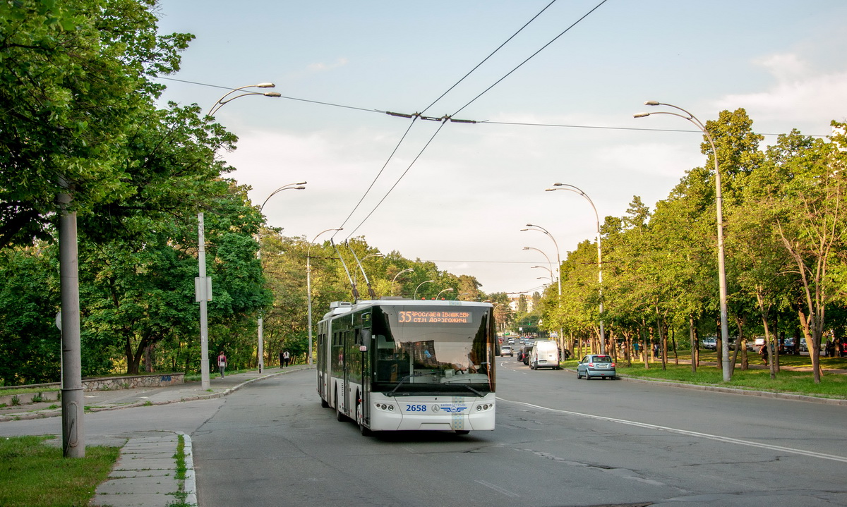 Kijów, LAZ E301D1 Nr 2658