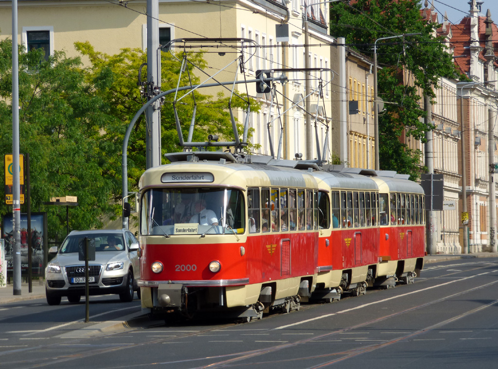 Дрезден, Tatra T4D № 2000 (201 314); Дрезден — 25 лет Трамвайного музея — 50 лет Татры (03.06.2017)