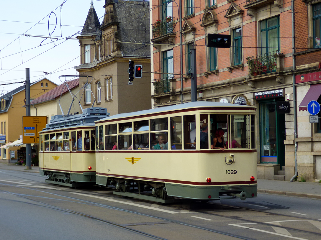 Dresden, Lindner 2-axle trailer car № 1029 (251 310); Dresden — 25 years of tram museum — 50 years of Tatra (03.06.2017) Dresden, Lindner 2-axle trailer car № 1029 (251 310); Dresden — 25 years of tram museum — 50 years of Tatra (03.06.2017)