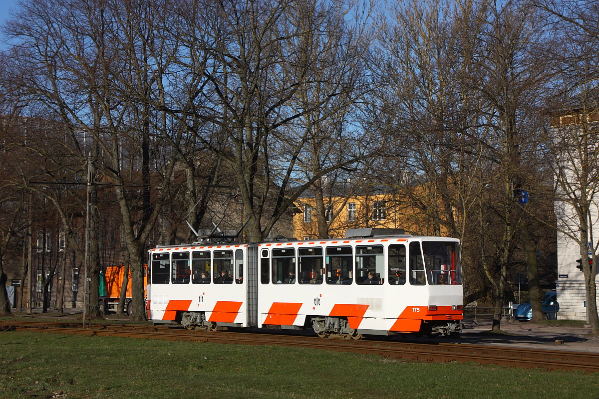 Таллин, Tatra KT4D № 175