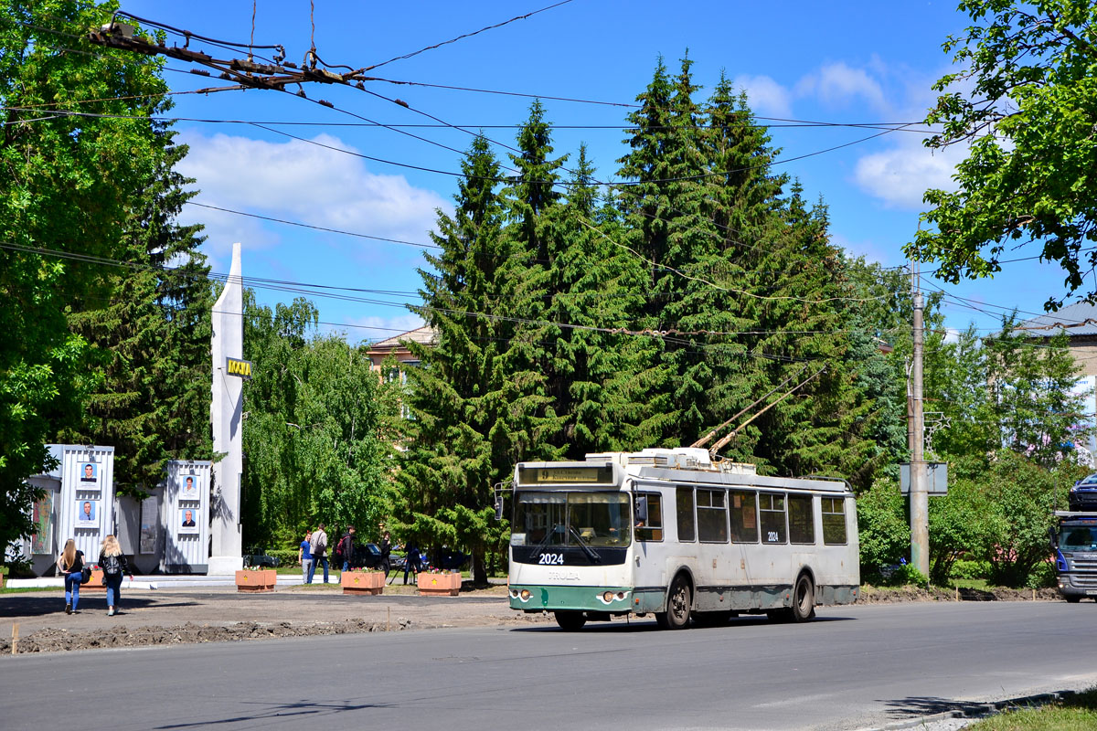 Пенза, ЗиУ-682Г-016.02 № 2024