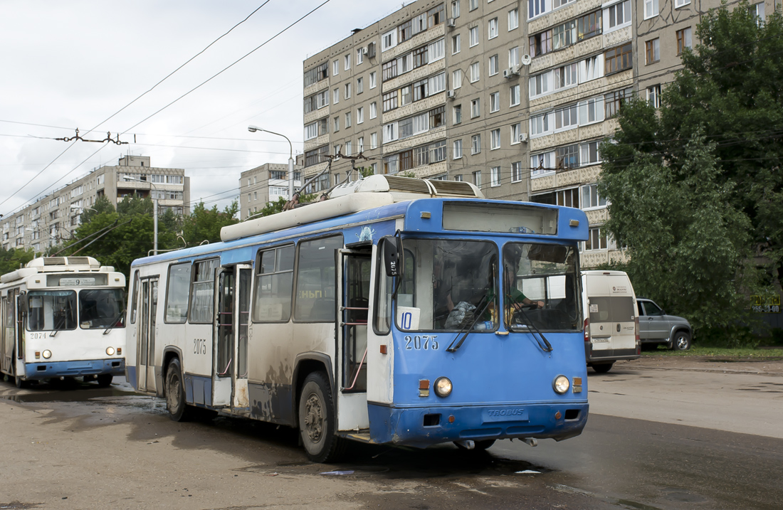 Уфа, БТЗ-5276-04 № 2075