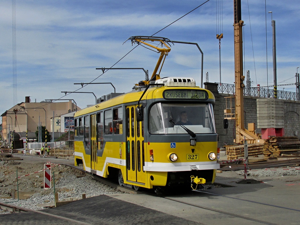Plzeň, Tatra T3R.PLF nr. 327