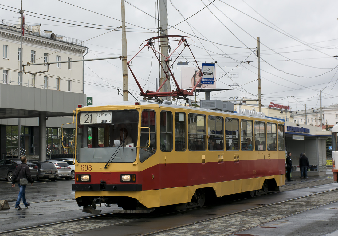 Екатеринбург, 71-402 № 808