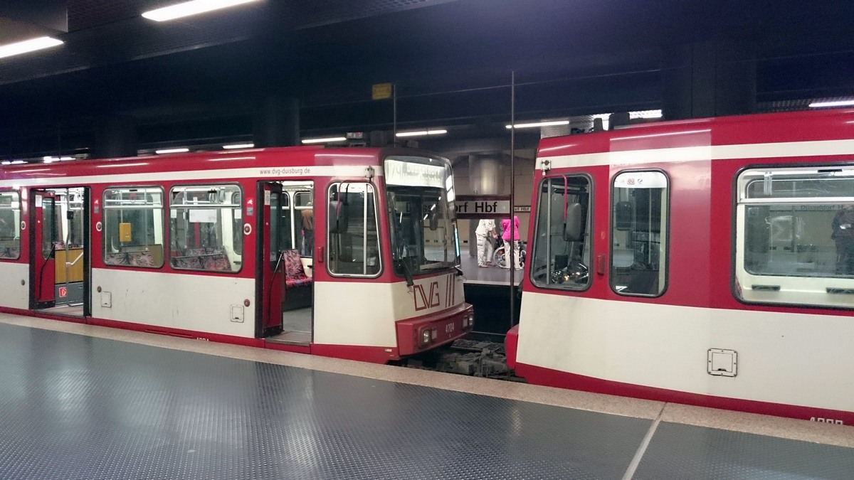 Дуйсбург, Duewag B80C № 4704