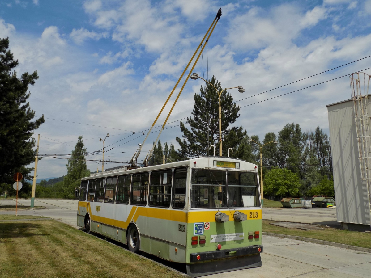 Жилина, Škoda 14Tr14/7 № 213