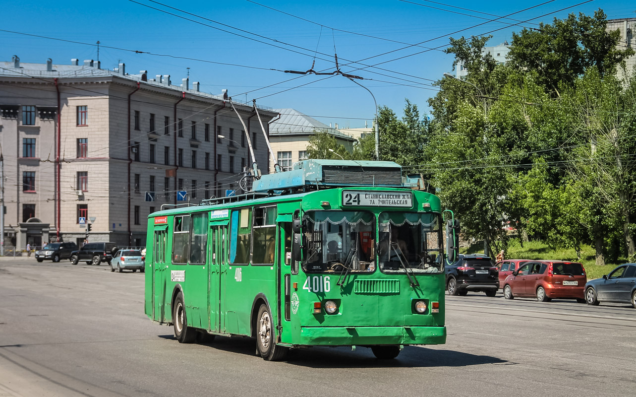 Nowosibirsk, ST-682G Nr. 4016