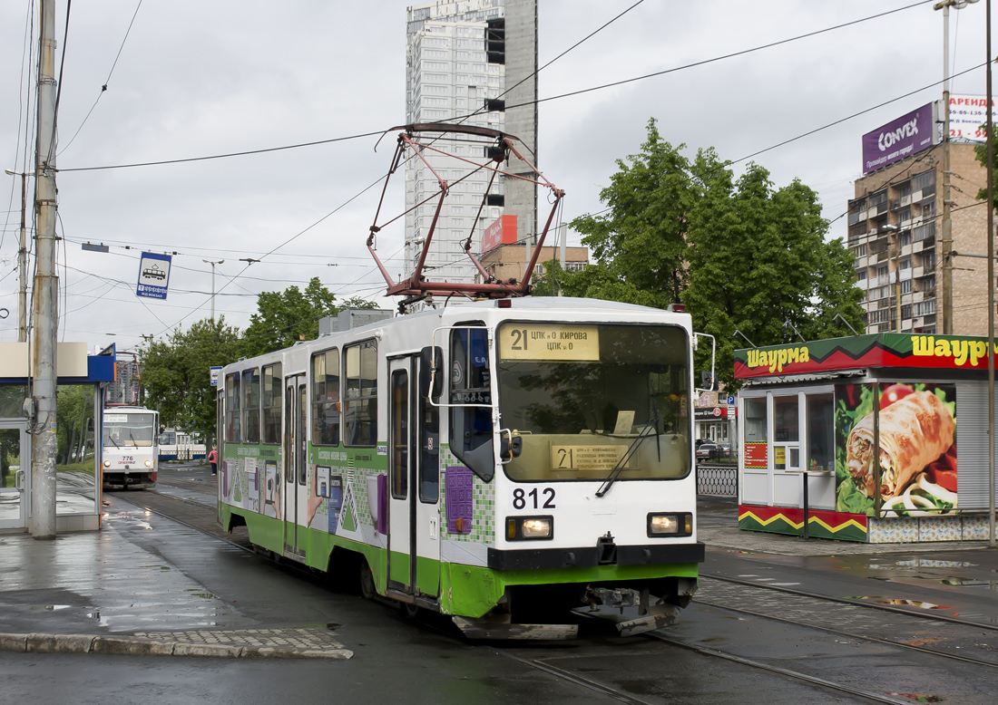 Екатеринбург, 71-402 № 812