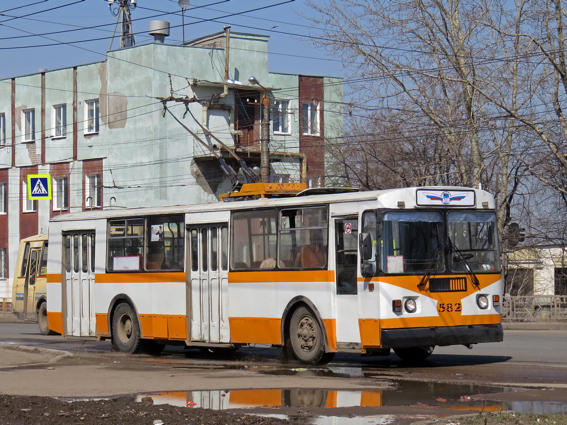 Киров, ЗиУ-682Г-012 [Г0А] № 582