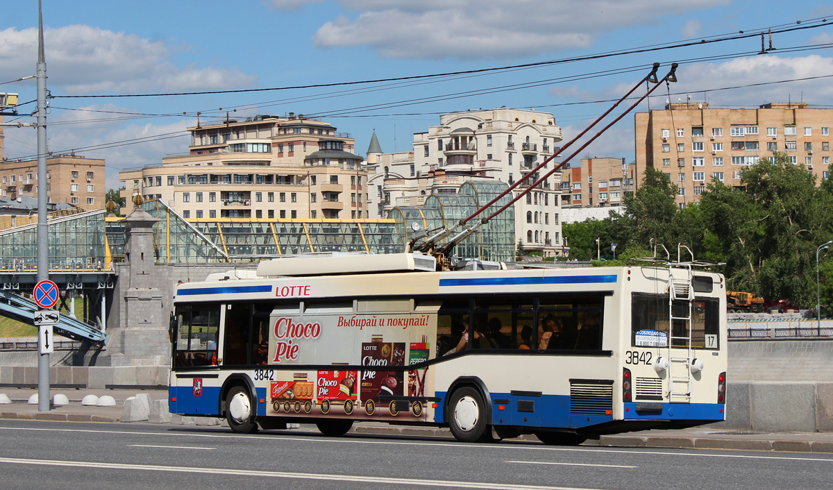 Москва, СВАРЗ-МАЗ-6235.00 № 3842