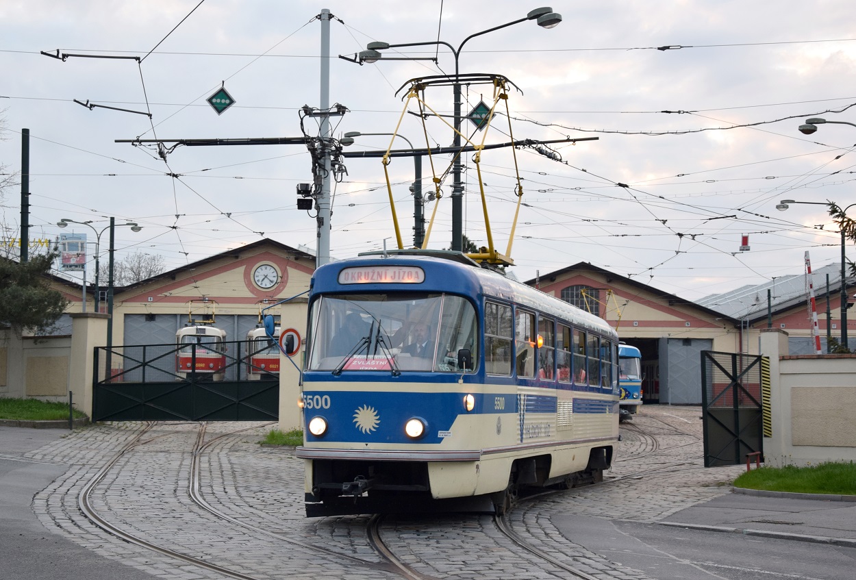 Praha, Tatra T4YU č. 5500