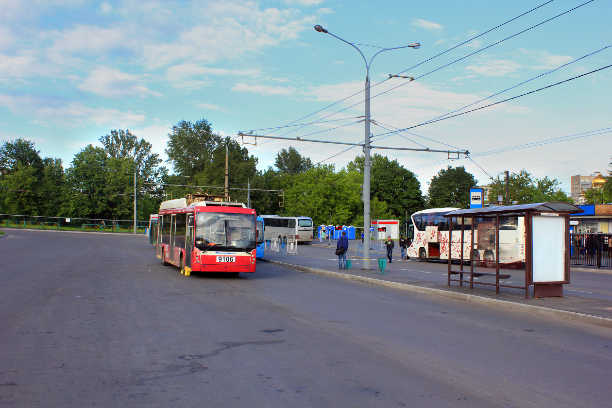 Москва, Тролза-5265.00 «Мегаполис» № 9106; Москва — Конечные станции и кольца